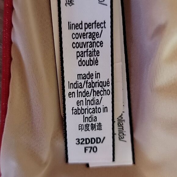 VICTORIA'S SECRET LINED PERFECT COVERAGE RED SPARKLY UNDERWIRE BRA, SIZE 32DDD - Picture 5 of 7